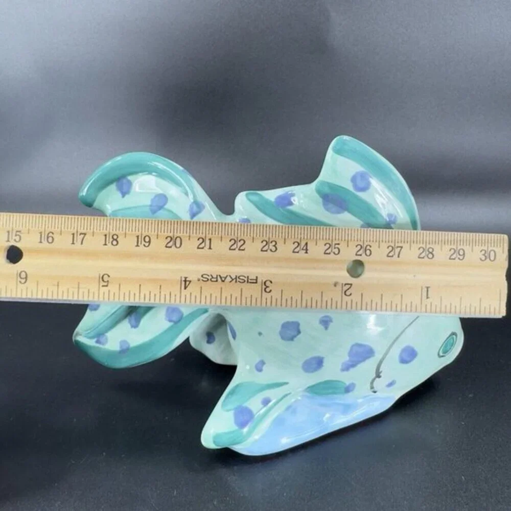 Present Tense Hand Painted Fish‎ Figurine Figure Blue Green Pottery Ceramic Fish